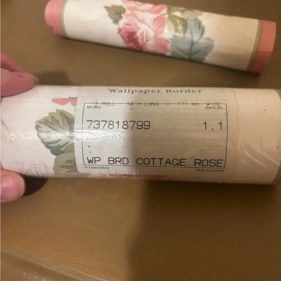 Laura Ashley Cottage Rose Wallpaper - Pink and Green