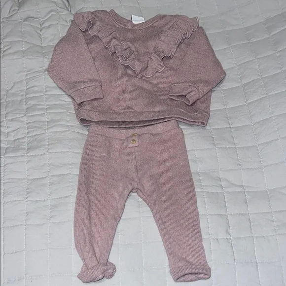 Zara Kids Two-Piece Knit Set (6-9 months)