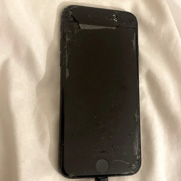iPhone 7 32GB !! 📲