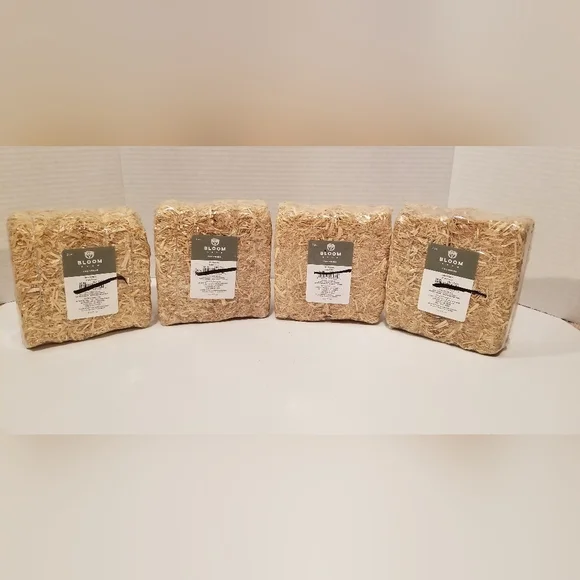 Fall Straw Bales - NWT