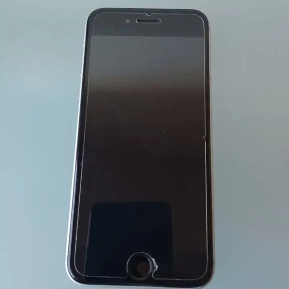 Apple Iphone S Model A1633 Locked Space Gray