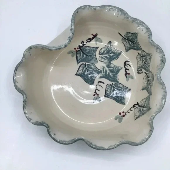 Vintage Abstract Studio Ceramic Ivy Holly Serving Bowl Artist Signed Green Red