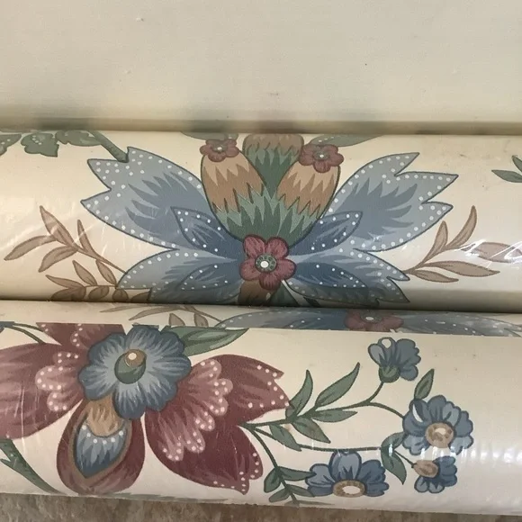 Vintage Imperial Wallcoverings Wallpaper Red Blue Green Floral Vine Unopened New