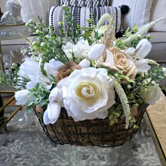 🧺 RUSTIC French COTTAGE Wire BASKET Burlap ROSES DECOR 🧺