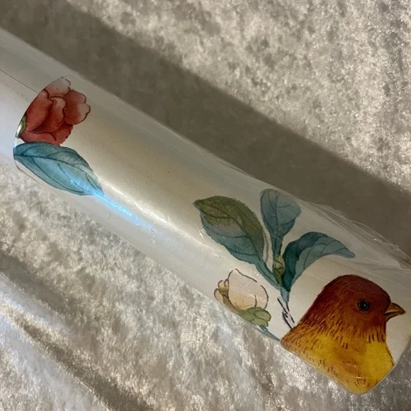 Renter Friendly Wallpaper/ birds& floral