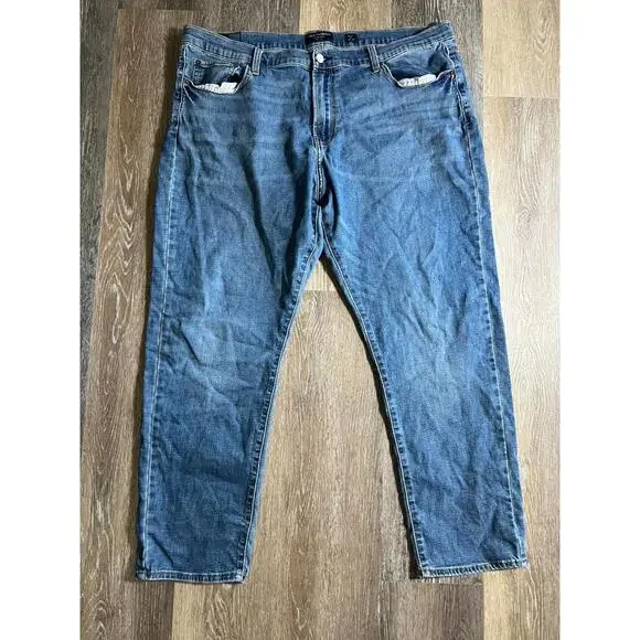 Lucky brand Classic Blue Denim‎ Jeans Size 42 Waist