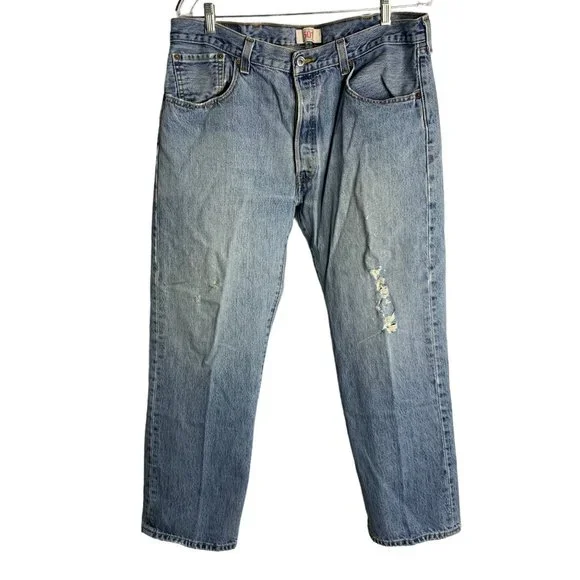 Levis 501 Button Fly Straight Leg Jeans 38/29 Med Wash Distressed 5 Pocket