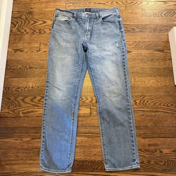 J. Crew Jeans Men's The Driggs 34x32 Light Wash Slim Fit Straight Leg Denim