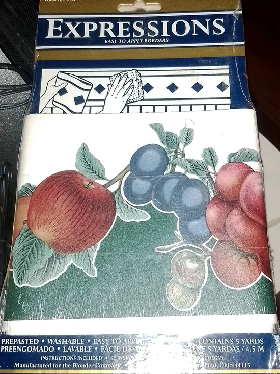 Expressions Fruit Apple Wallpaper Border - Green, Red, Blue