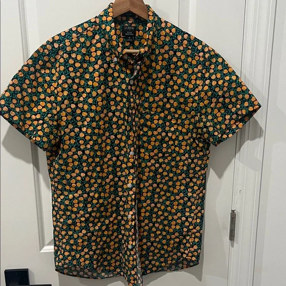 J. Crew‎ Short-Sleeve Flex Wash Button-Up Shirt Peach Print Size Medium