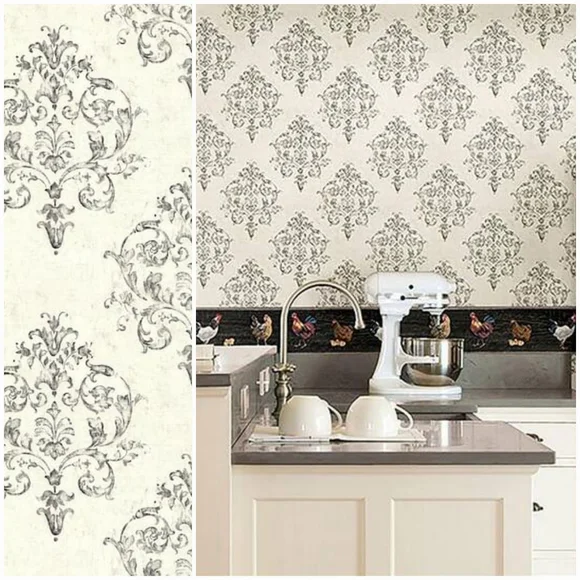 Wallpaper Arronsburg Ivory & Black Damask Country