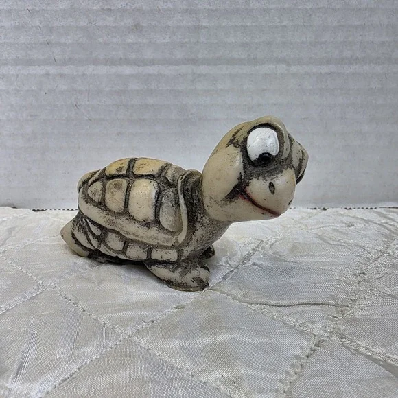 Cute Vintage Cresco Turtle Figurine Whimsy Resin Book Case Fairy Garden Planter
