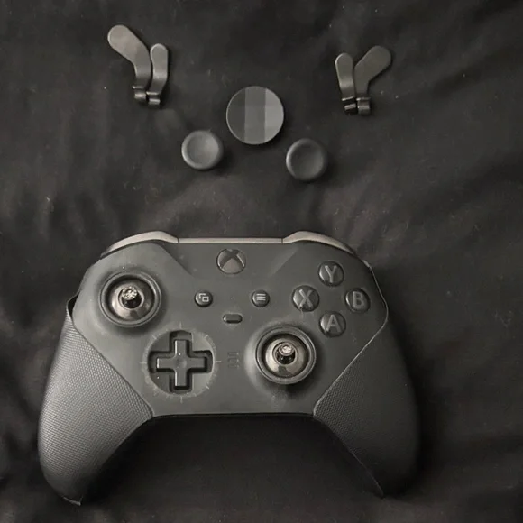 Elite Black Wireless Gaming Controller