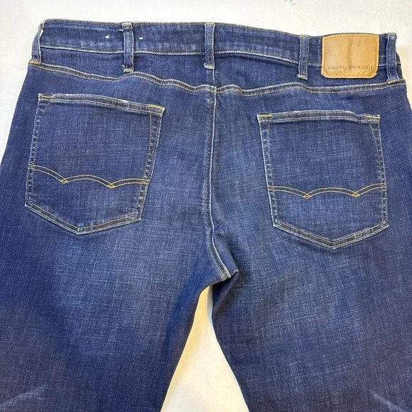 American Eagle Men's Next Level Flex Slim Straight Denim Blue Jeans Size: 38/32