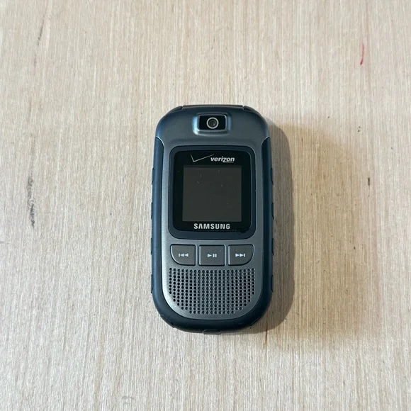 Samsung SCH-U640 Verizon MP3 Player Flip Phone No Batt “UNTESTED”Buy As Is Read