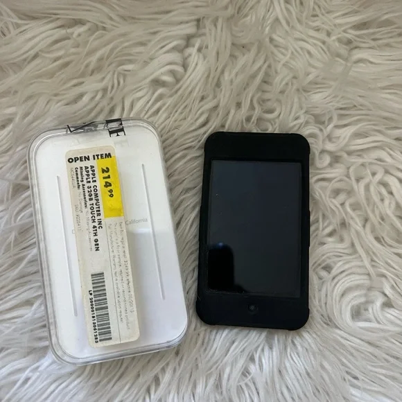 Black Apple iPod Touch 4th generation