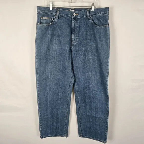 Calvin Klein Jeans Men's 38 x 31 Blue Medium Wash Straight Leg Relaxed Fit