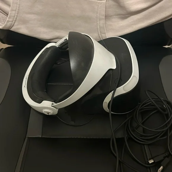 Don’t use it anymore cuz I have a ps5 up for sell used no box