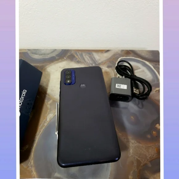 📱📲Motorola Spectrum CellPhone📲📱