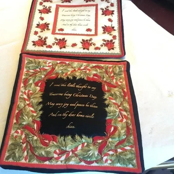 NWOT Set of 2 Holiday Wall Hangings