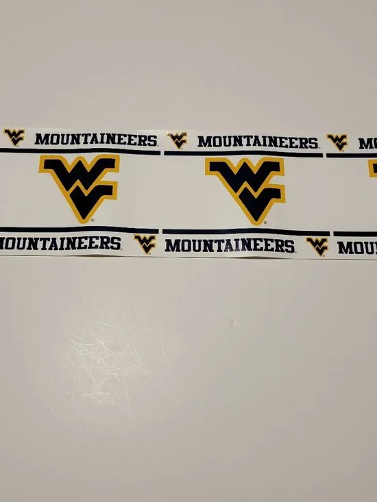 WEST VIRGINIA MOUNTAINEERS NCAA PEEL & STICK WALLPAPER BORDER. NEW