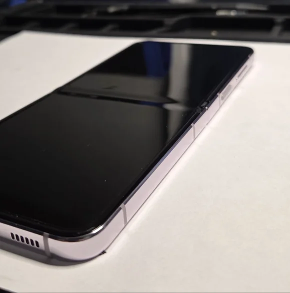 Samsung Galaxy Z Flip5