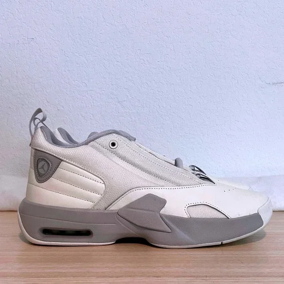 Jordan Stay Loyal 3‎ Sneakers Basketball Comfort Casual Shoes US 10 FQ7943-101
