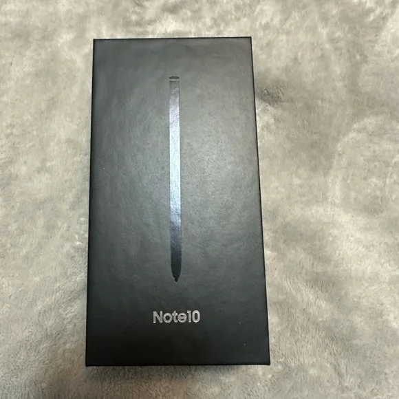 Samsung note 10 box new