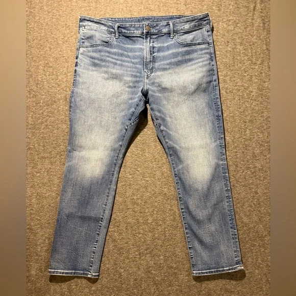 American Eagle Jeans men’s 40x30 blue 24/7 Athletic Skinny airflex stretch nice!
