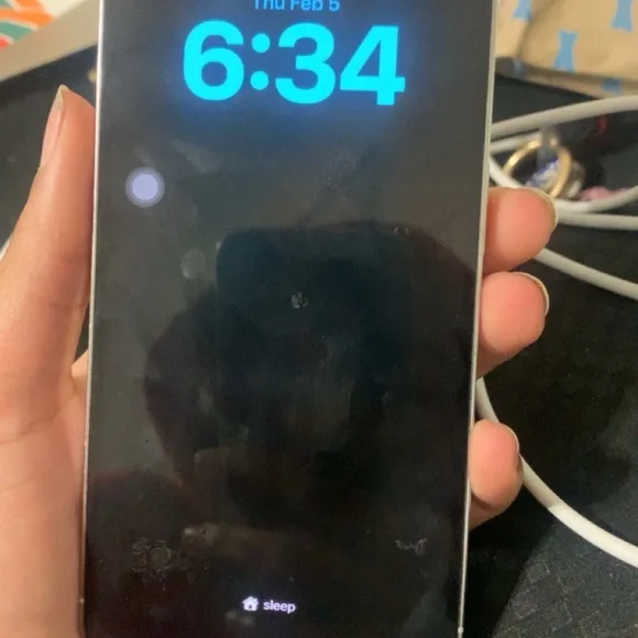 Locked Iphone 14 Pro