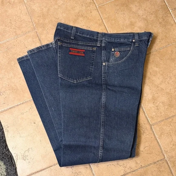 20X 34x36 Men's Boot cut Fit Blue Jeans heavy starch