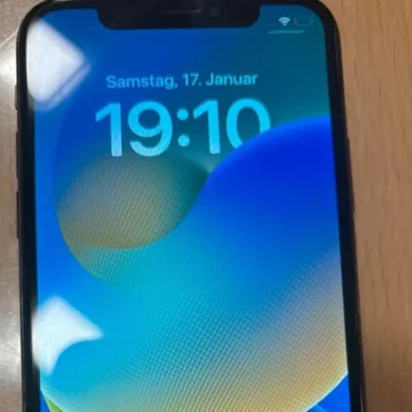 iPhone X