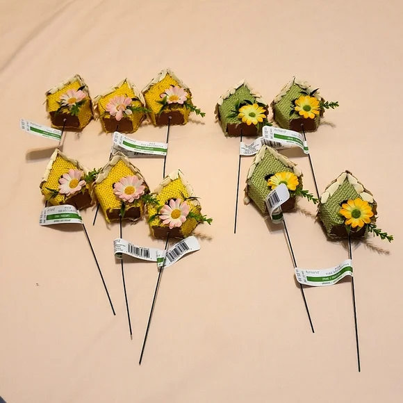 10 Birdhouse Picks