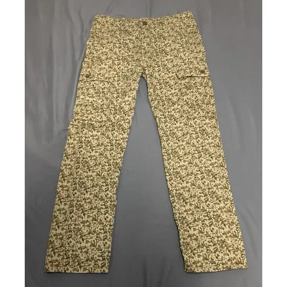 Levis Men’s Slim Straight Cargo Pants Desert Camo ~32x27‎ Utility