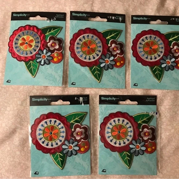 Simplicity Floral Appliqué iron on Patch lot 5 jean hat purse decor