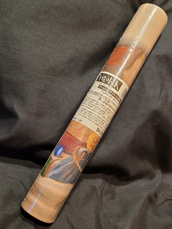 NEW Vintage York Vinyl Wallpaper Border BA1581B R-32 Single Roll Old Toys Books