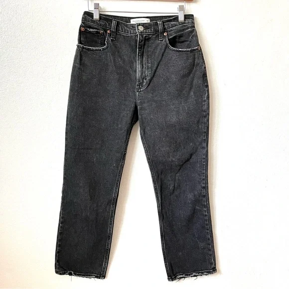 Abercrombie & Fitch Jeans Womens 26 2s Ankle Straight Ultra High Rise Raw Hem