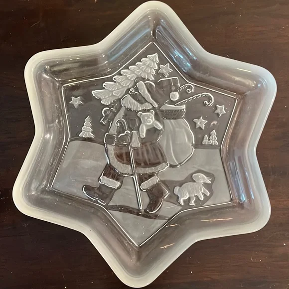 Mikasa Christmas Star Plate Teddy Sweet 9 1/4 with box