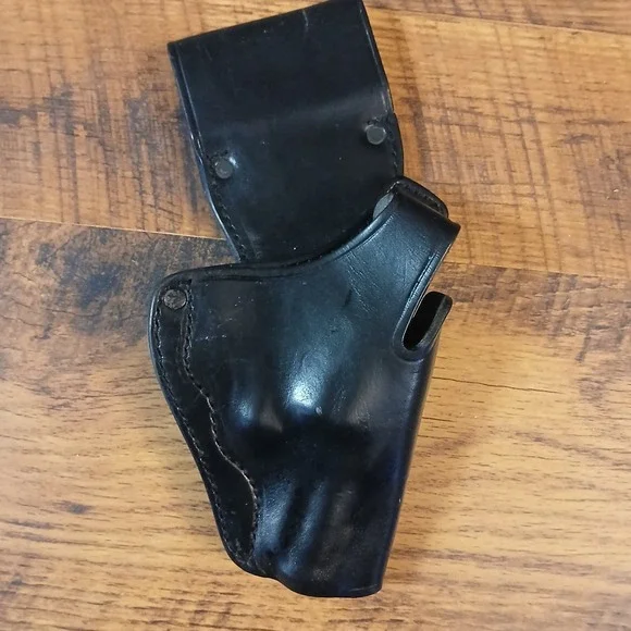 Unbranded‎ Ruger S/Six A/8 Black Leather Holster Handgun Revolver