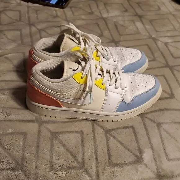 Jordan 1 Low To My‎ First Coach | DJ6909-100 | EU 42 US 8.5