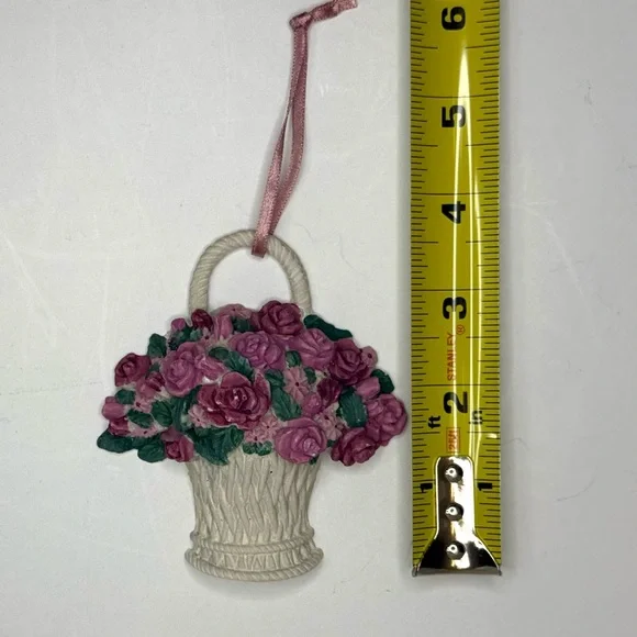 Elegant White Basket Ornament with Pink Roses and Green Leaves