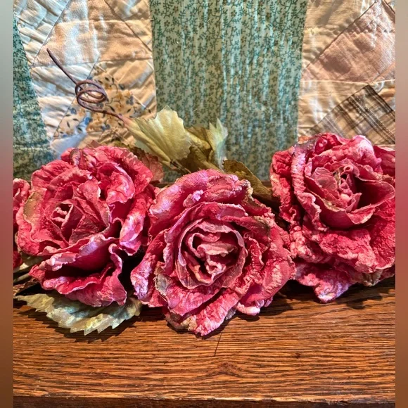NWT Faux Garland DISTRESSED ROSES MAGNIFICENT 40” Flexible Dk Pink WEDDI…