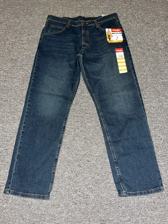 NWT Wrangler Men’s Heritage Relaxed Fit Jeans