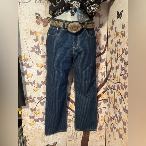 💙🩵 Pinstripe Levi’s 🩵💙