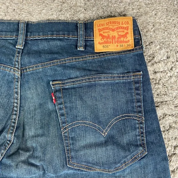 Levi's 505 Jeans Mens 38x30 Blue Denim Regular Fit Straight Leg Stretch Pants