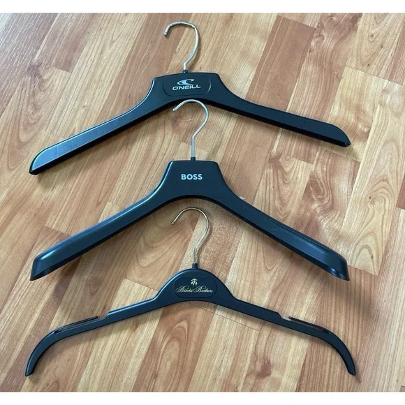 Bundle of‎ 3 Hangers