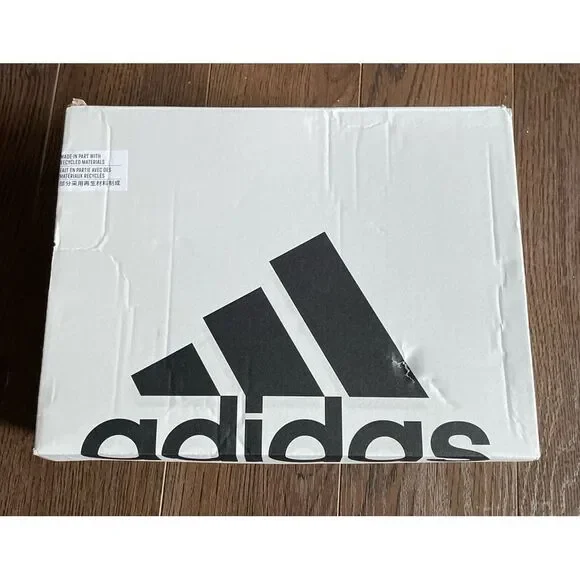 Adidas empty‎ shoe box
