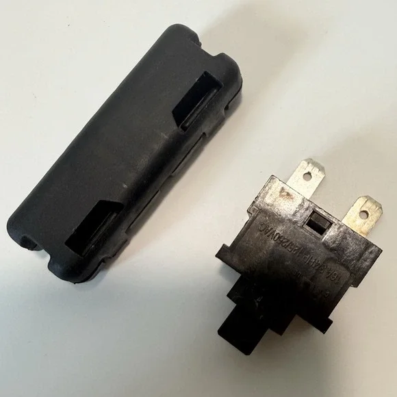 Dyson DC33 Vacuum Replacement Power Inner Switch & Connection Cover Assembly OEM