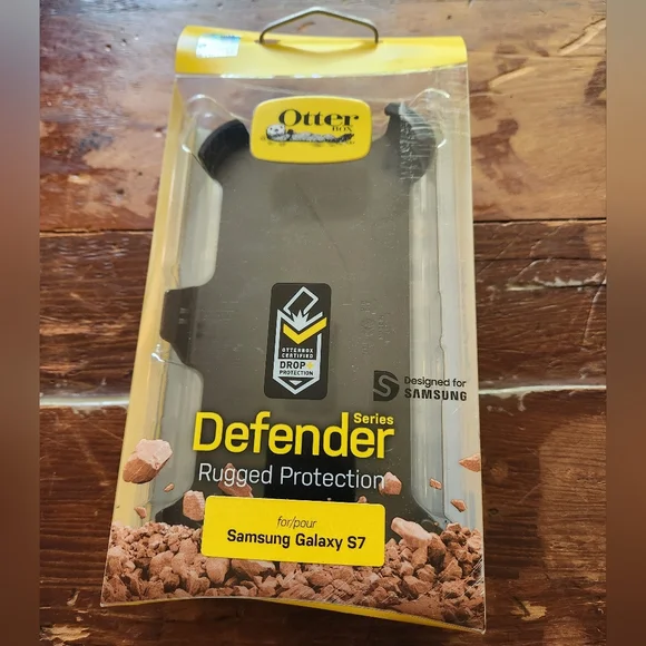 OtterBox Defender Series Belt Clip/Holster for Samsung Galaxy S7