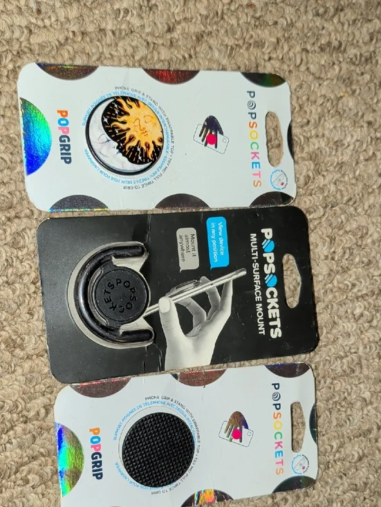 PopSockets Multi-Surface Mount + PopGrip Accessories in Black